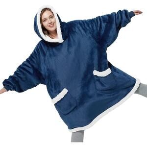 Bedsure Wearable Hooded Blanket Navy Blue Sherpa Lined O/S Cozy Snuggle Lounge